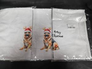 lot 500 image: Christmas Kitchen Towels 3 Pack German Shepherd Dog Print Merry Christmas