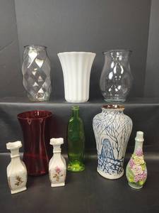 lot 523 image: Assorted Vases and Candle Holders