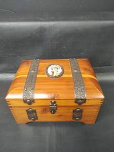lot 531 image: Vintage Wooden Dome Top Jewelry Box with Metal Straps, 9w x 5t x 7d
