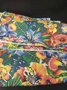 lot 586 image: Upholstery Fabric