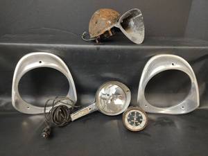 lot 623 image: VTG 1963 Chevy Impala Belair Front Headlight Bezels, Handheld Spotlight with Cord, Gauge and Horn