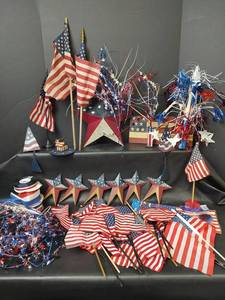 lot 627 image: American Flag and Star Patriotic Decorations, Flags, Stars, Ribbon, Garland
