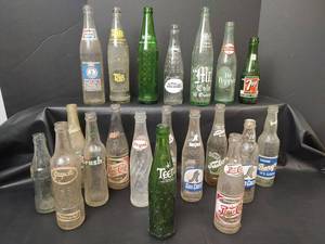 lot 691 image: Vintage Assorted Soda Bottle Lot