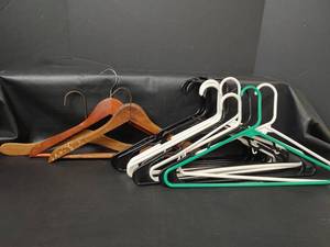 lot 695 image: Assorted Clothes Hangers