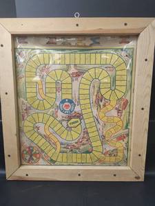 lot 725 image: Vintage 1937 Standard Oil, The Red Crown Game