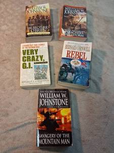 lot 19 image: 5 Western & War Fiction Books William W. Johnstone Bernard Cornwell Lot