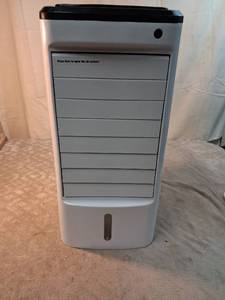 lot 22 image: Portable Evaporative Air Cooler with Water Tank and Filter