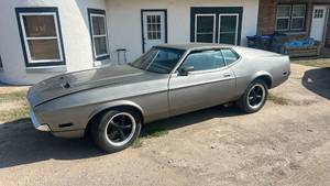 lot 115 image: 1972 Ford Mach 1 clean title have video of running 351 Windsor motor 7 year ago all rust and body paint with interior replaced