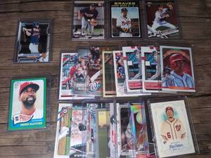 lot 1109 image: Mixed Baseball Sports Card Lot Incl. Dansby Swanson, Ronald Acuna, Juan Soto mets braves phillies nationals - NL East