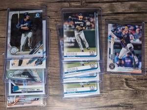 lot 1113 image: Milwaukee Brewers Baseball Card Lot Keston Hiura Luis Urias Brandon Woodruff&nbsp