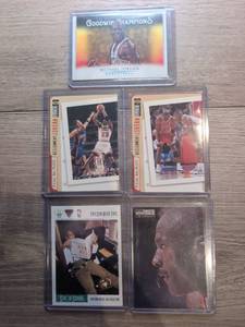 lot 1206 image: Upper Deck Basketball Trading Card Lot of 5 Michael Jordan Collectors Choice