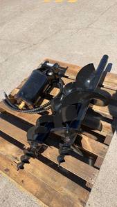 lot 89004 image: Hydraulic Auger for Mini Excavator with 2 Bits (DRILL AUGER) - Retail $0