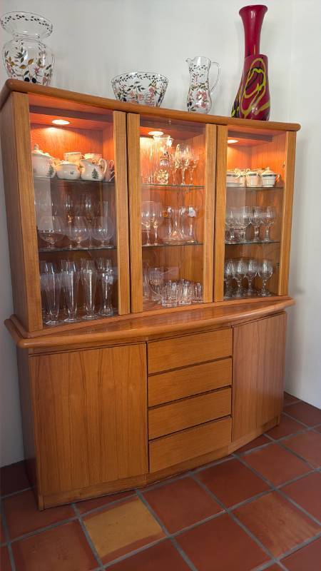 lot 6 image: Scandinavian  top lit 2 piece  display hutch cabinet 72 x 64 x 21 in (contents NOT included)