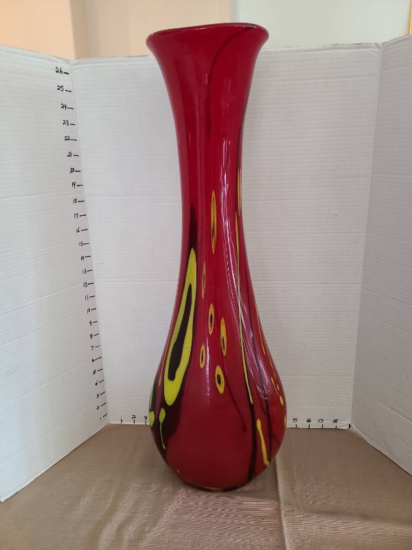 lot 1017 image: Hand-blown red art glass vase, 26..5in tall