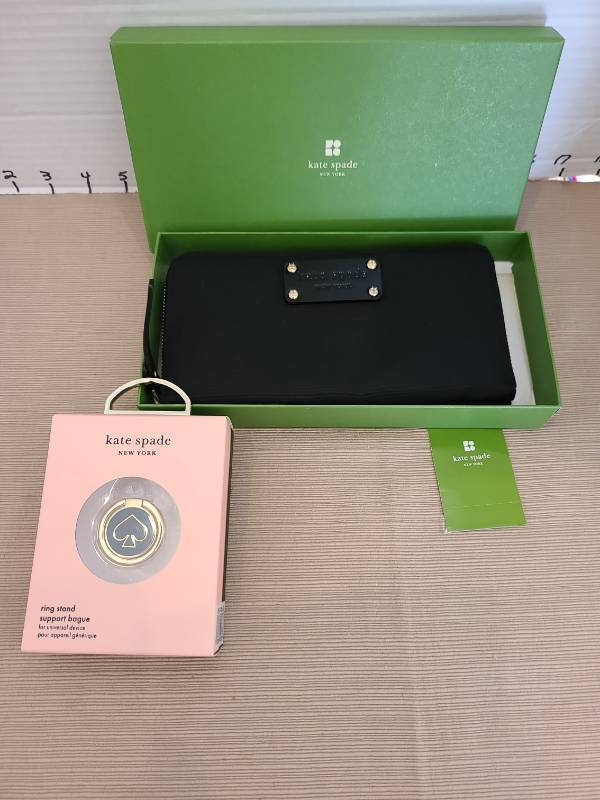 lot 1046 image: Kate Spade New York Zip Around Wallet Black, plus a phone grip and kick stand