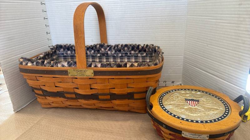 lot 1075 image: Longaberger 1993 J.W. Collection Easter Basket and 2005 Inaugural Basket