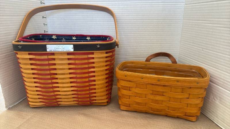 lot 1076 image: Longaberger Collectors Club 2001 Whistle-Stop Basket and wall hanging basket