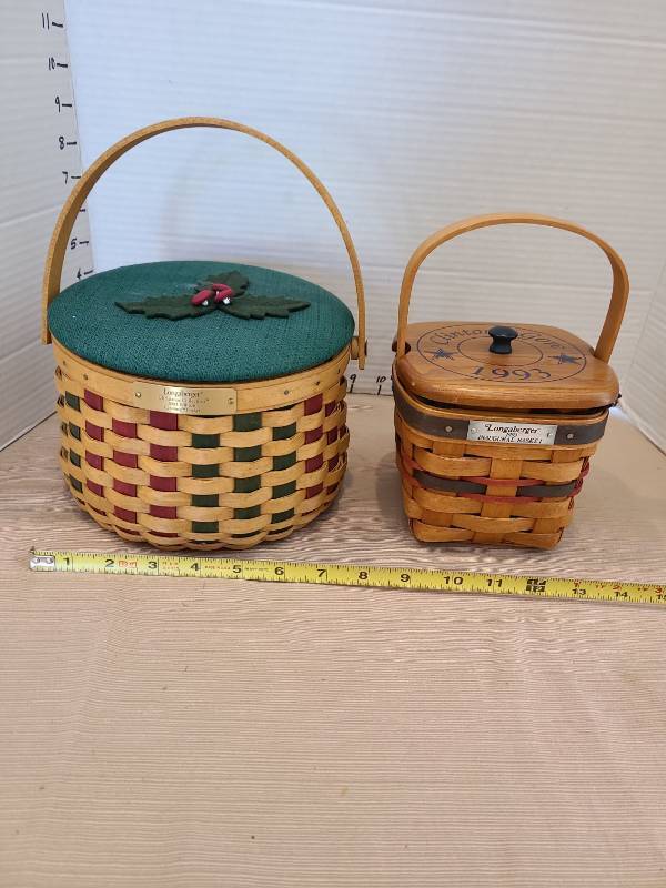 lot 1096 image: Longaberger Caroling Basket 2003 and Inaugural Basket 1993 Lot of 2
