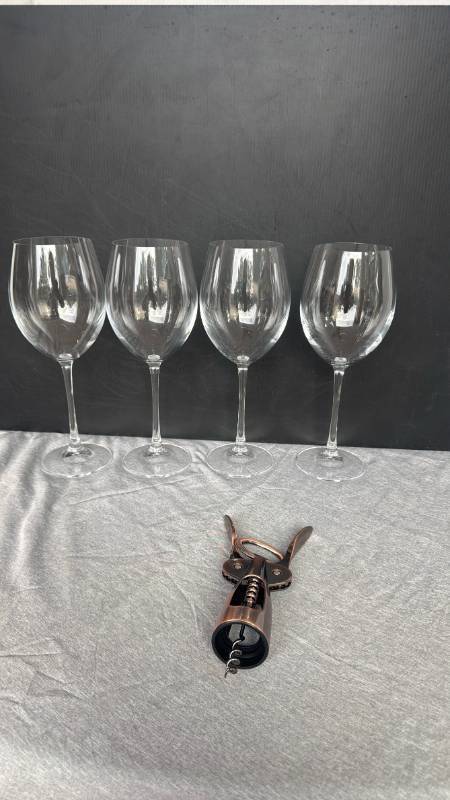 lot 1250 image: 4 large wine goblets with corkscrew