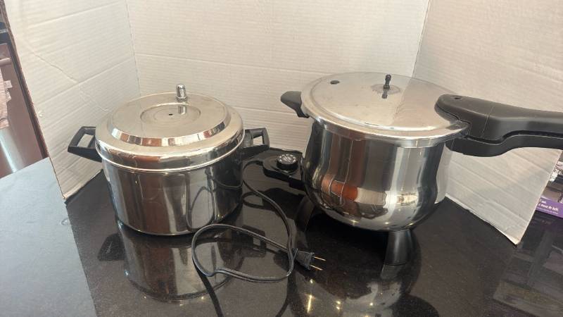 lot 1288 image: Electric pressure cooker and more