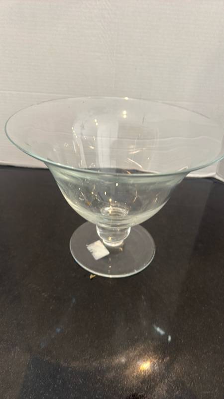 lot 1293 image: Clear Glass Footed Bowl with Flared Rim some chips on it