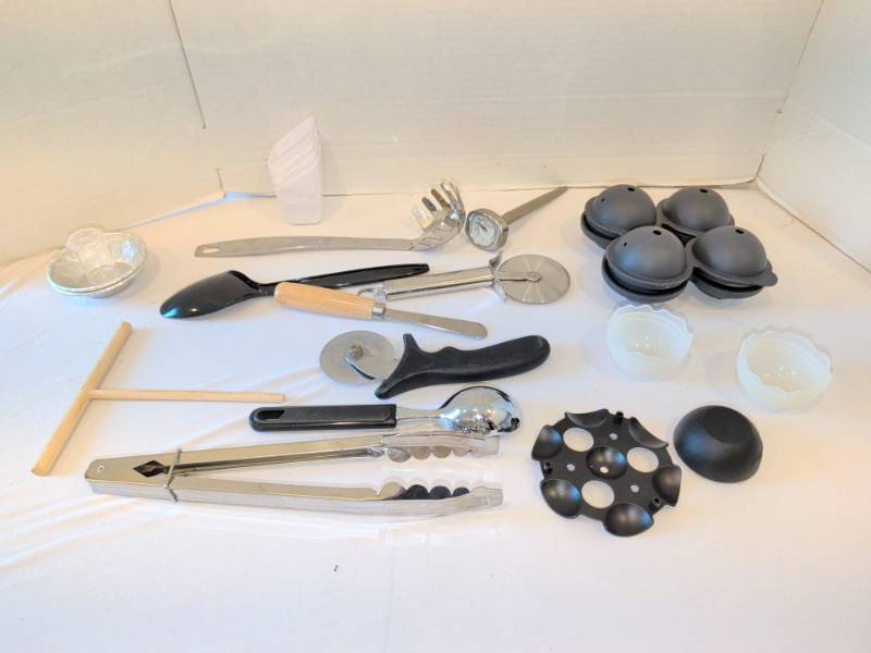 lot 1324 image: Mixed Kitchen Utensil Lot Pizza Cutters Ice Ball Molds Tongs Ice Cream Scoop Thermometer