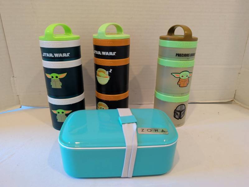 lot 1329 image: Whiskware Star Wars Stackable Snack Container Set of 3 with Zona Lunch Box