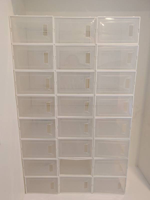 lot 1340 image: Clear Plastic Shoe Storage Boxes White Frame Lot of 21 47x29x15 in laundry room