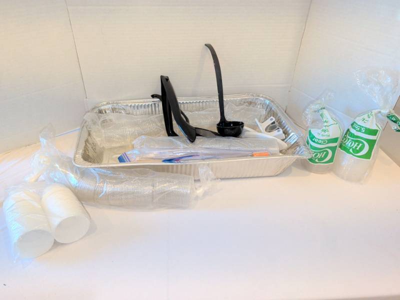 lot 1360 image: Plastic Party Cups, Black Serving Utensils & Aluminum Pan Lot