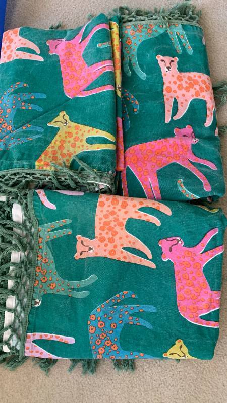lot 1444 image: Outdoor tablecloths