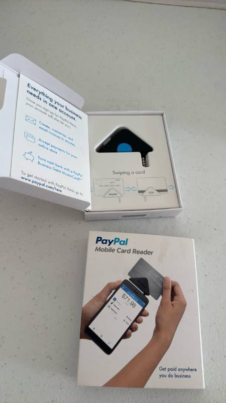 lot 1503 image: PayPal Mobile Card Reader