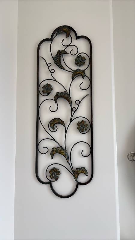 lot 1600 image: Scroll wall decor