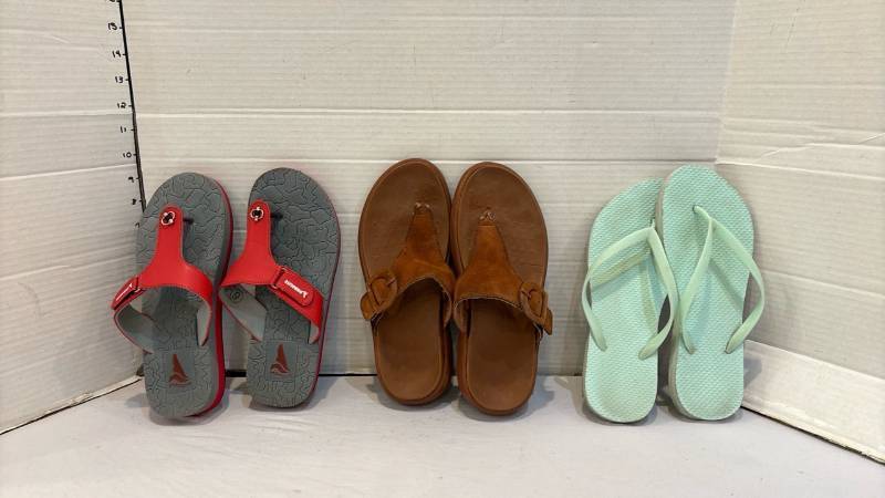 lot 1715 image: Podolite Red Sandals Size 6 Mixed Lot of 3 Pairs