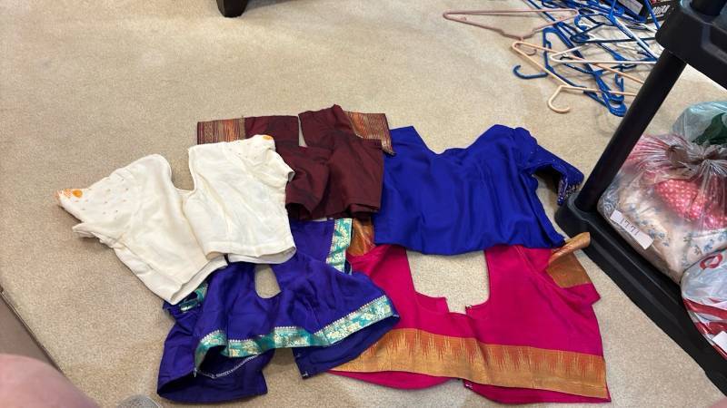 lot 1805 image: Womens Blouse Lot of Assorted Pieces
