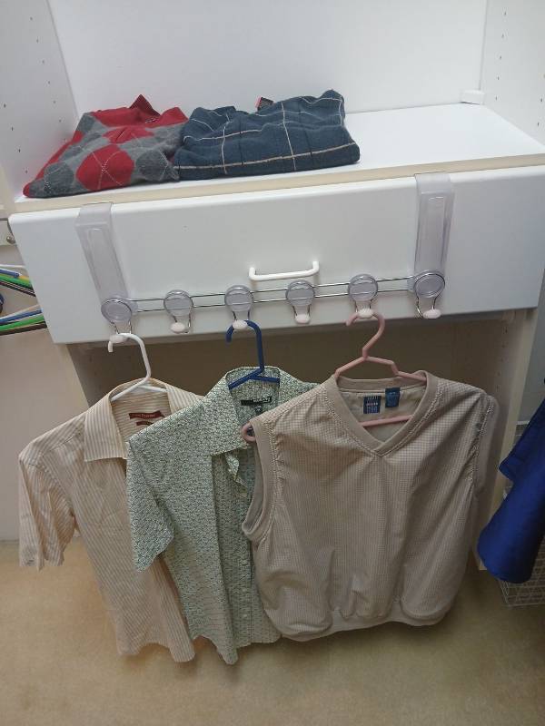 lot 1839 image: Mens Size M Shirts, Murano, Dockers and more