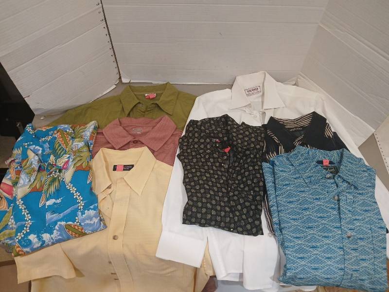 lot 1840 image: Mens M Assorted Button-Up Shirt Lot,  Claiborne Woolrich Raymond Murano
