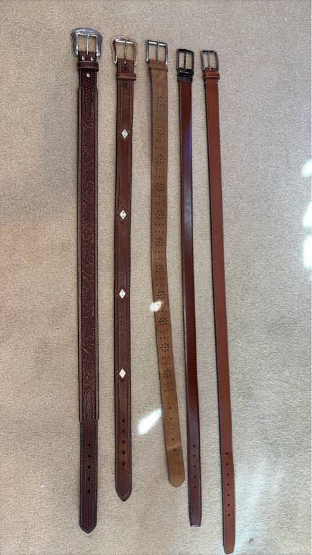 lot 1891 image: Mens&nbspbelts