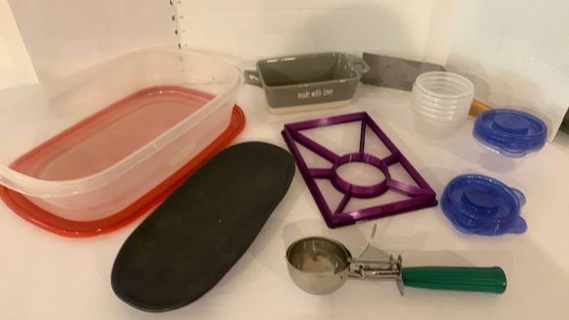 lot 2038 image: Kitchen Lot Food Storage Containers, Disher Scoop, Spatula, Mini Baking Dish
