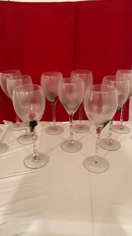 lot 2048 image: Set of Stemmed Wine Glasses with Red and Green Spiral Stems and Leaf Accents