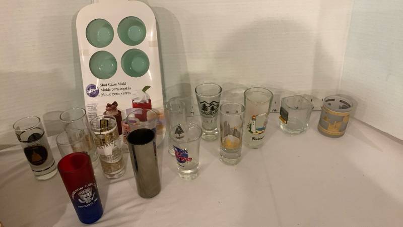 lot 2052 image: Shot glasses