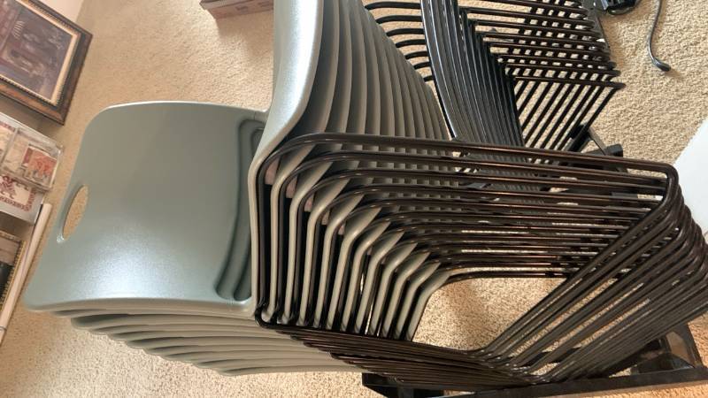 lot 2056 image: Lot of Stacking Chairs with Gray-Green Molded Seats and Black Metal Frames on Wheeled Cart
