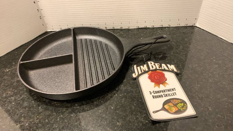 lot 2092 image: Jim Beam 10 inch 3-Compartment Round Skillet with Ridged Grill Section