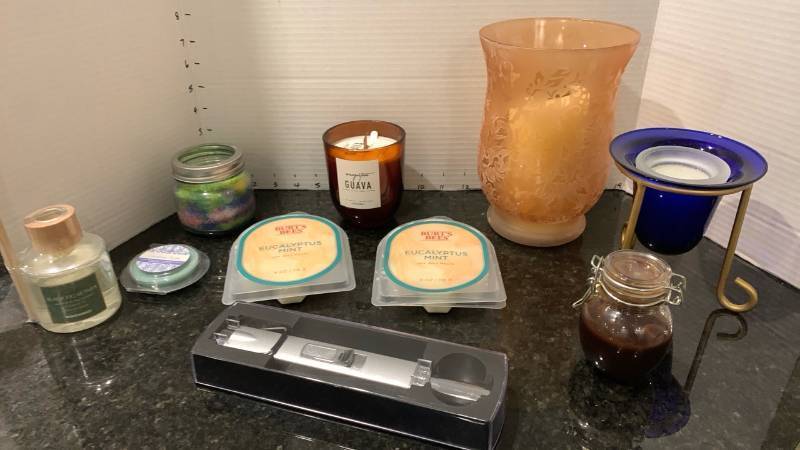 lot 2096 image: Burts Bees Eucalyptus Mint Soy Wax Melts 4 oz Candle and Fragrance Lot with zippo lighter
