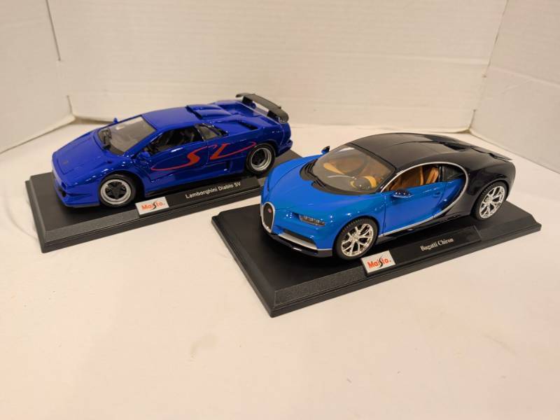 lot 2219 image: Maisto Lamborghini Diablo SV and Bugatti Chiron Model Car Lot of 2 with Stands