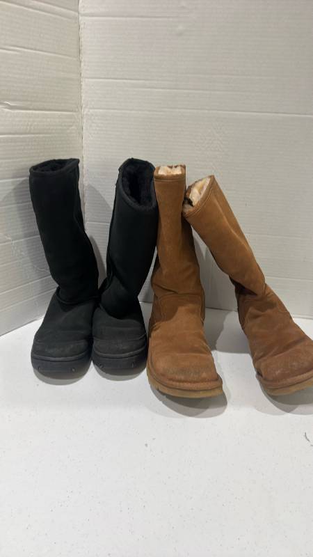 lot 2308 image: UGG Australia Tall Boots Lot of 2 Pairs size 7