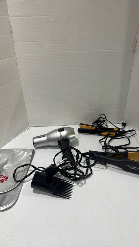 lot 2312 image: Hot Tools Dryer, Conair & Vidal Sassoon Ceramic Flat Irons Lot