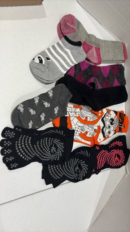 lot 2353 image: Socks