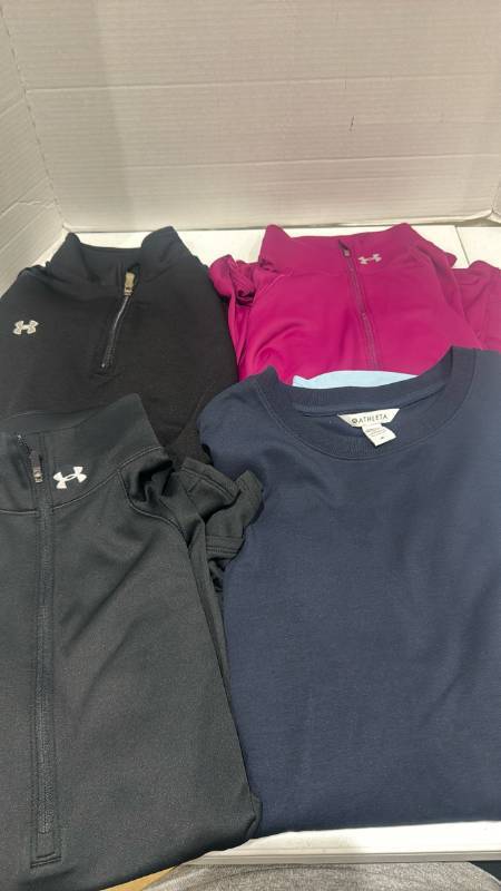lot 2371 image: Under Armour and Athleta jackets size M