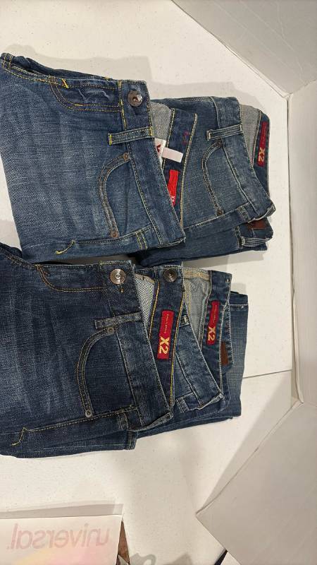 lot 2447 image: X2 jeans size 8