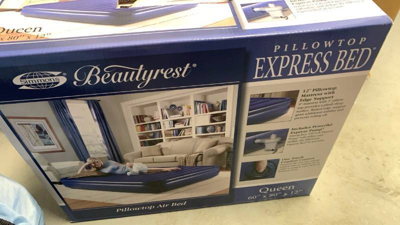 lot 3098 image: Simmons Beautyrest Pillowtop Express Air Bed Queen 60 x 80 x 12